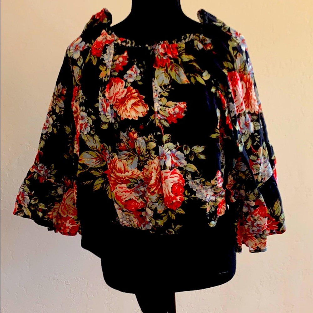 Floral blouse body suit never worn